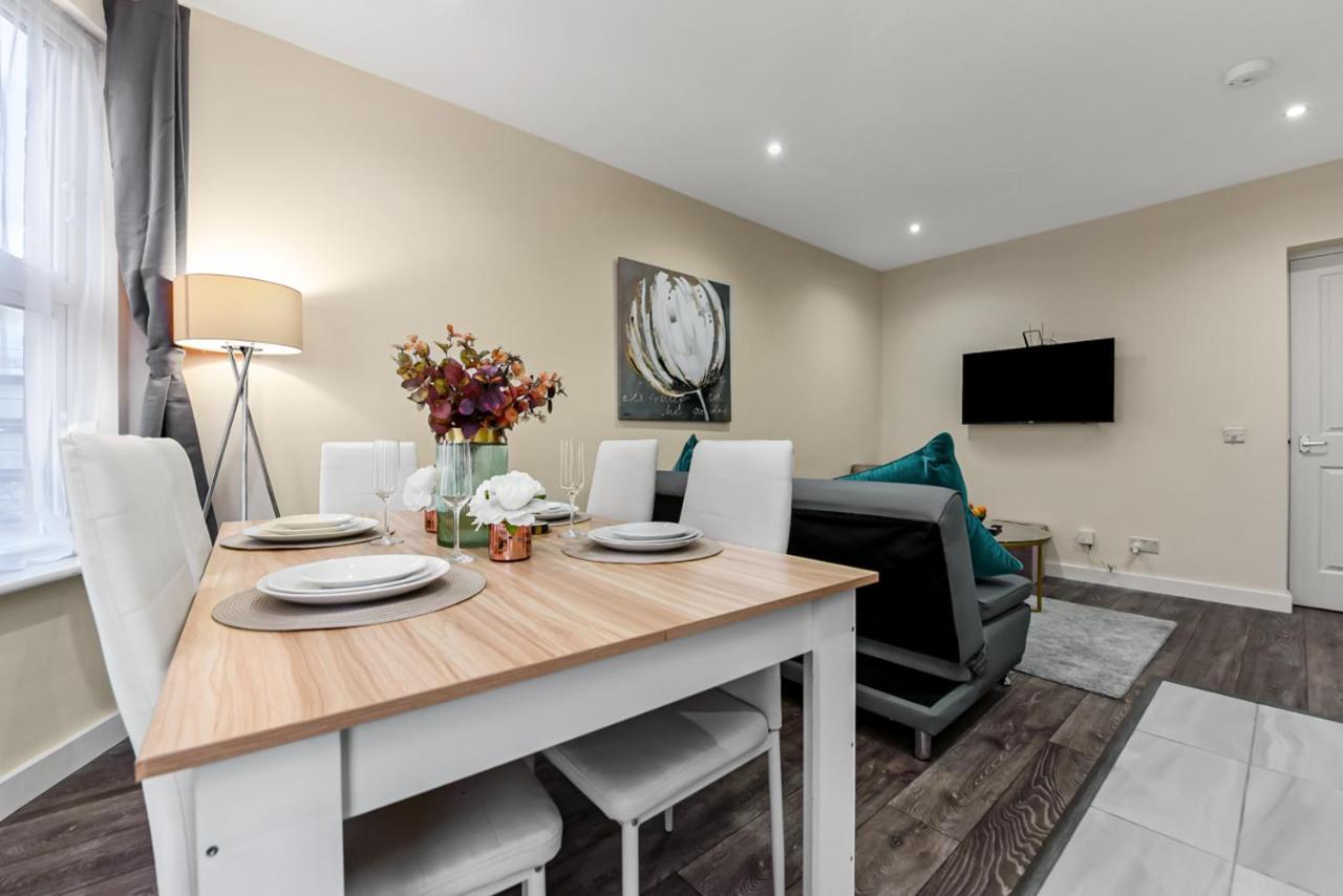 Family Friendly, Zone 2, 2 Beds, Overground Londres Exterior foto