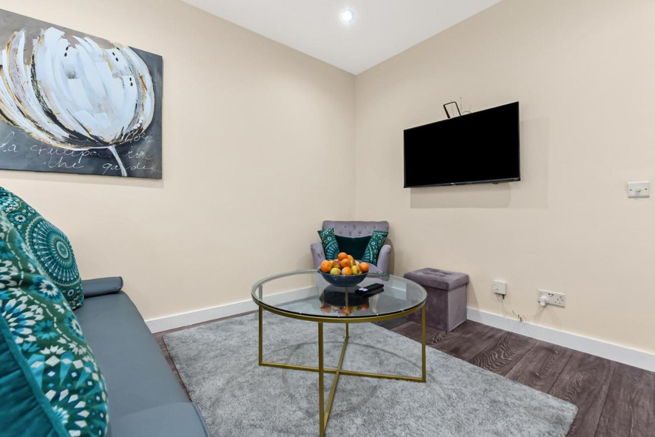 Family Friendly, Zone 2, 2 Beds, Overground Londres Exterior foto